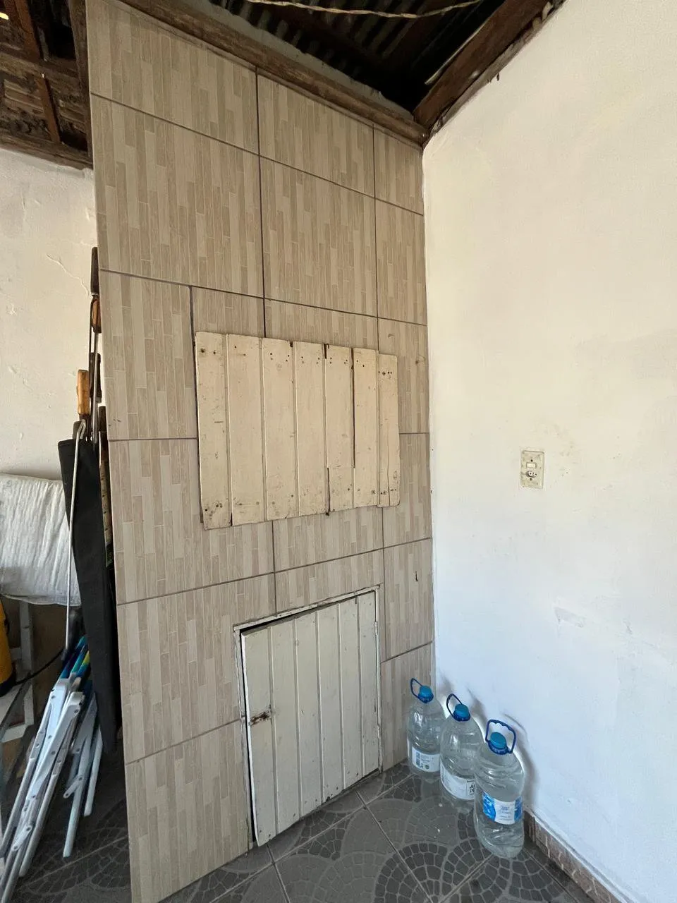 Imagem Casa com Amplo Pátio na Santo Onofre