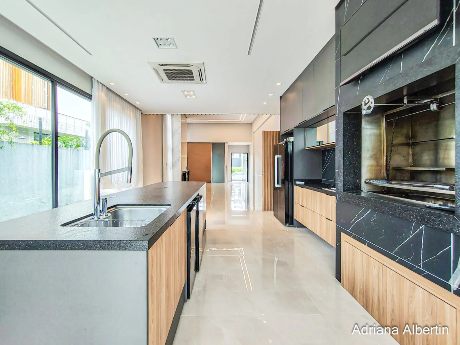 Imagem Casa 4 suites AlpahaVille PoA