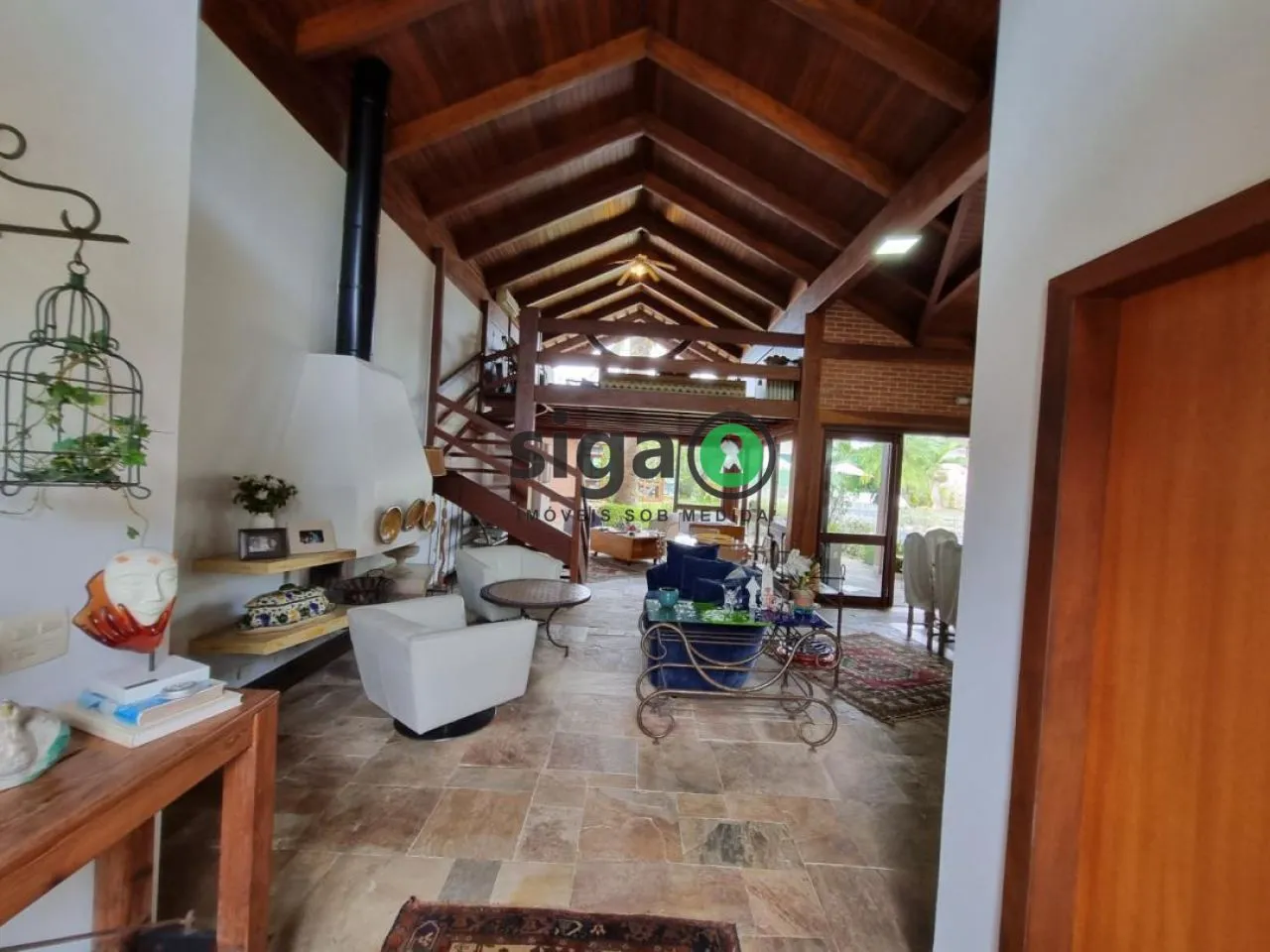 Imagem Casa a Venda em Condomínio Jardim Acapulco 5 quartos