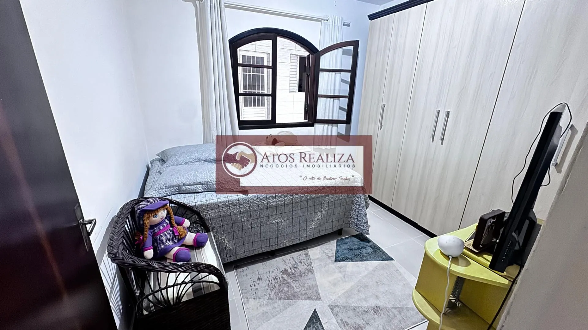 Imagem Sobrado à Venda em Jordanópolis SP: 4 Quartos, 160m², Independente