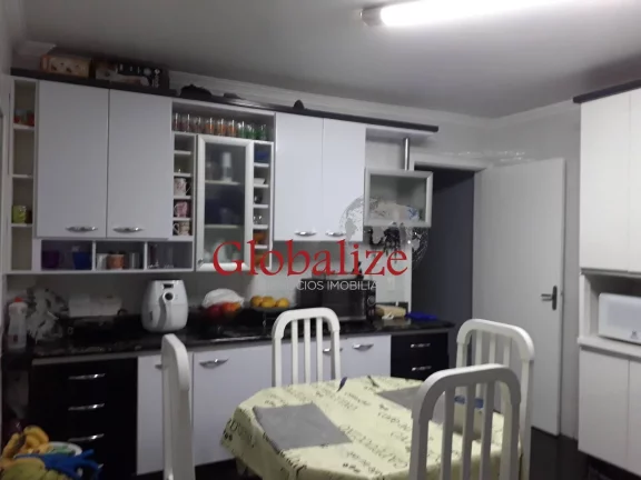 Imagem Casa à venda com 220m², 3 suítes, closet, 2 vagas, churrasqueira por R$1.277.000,00 na Encruzilhada em Santos