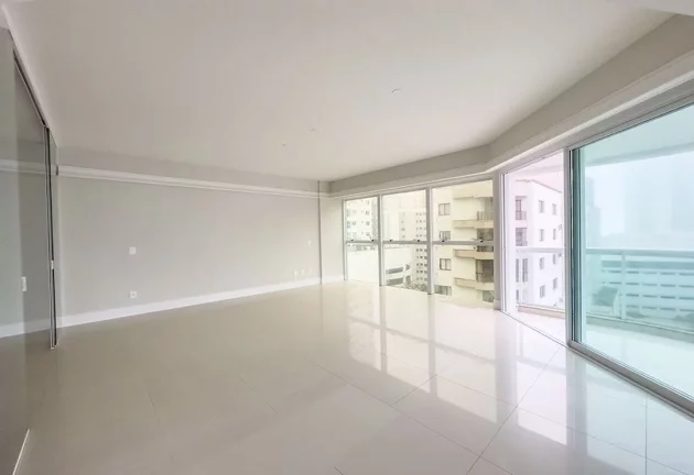 Imagem Apartamento à venda, 142 m² por R$ 3.025.000,00 - Centro - Balneário Camboriú/SC