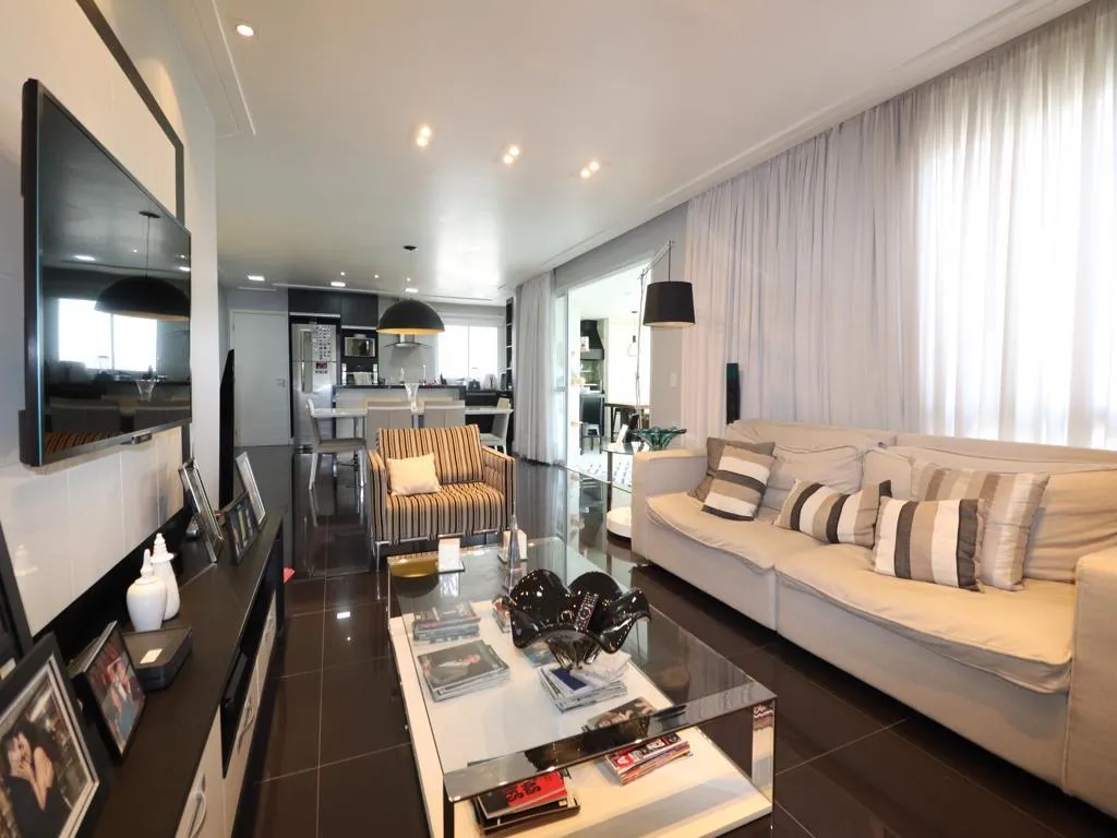 Imagem Apartamento para venda em Vila Andrade com 3 quartos, sendo 3 suítes, 142m2