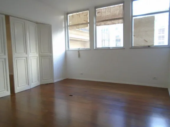 Imagem Apartamento com 3 Quartos para Alugar, 234 m² em Santa Cecília - São Paulo