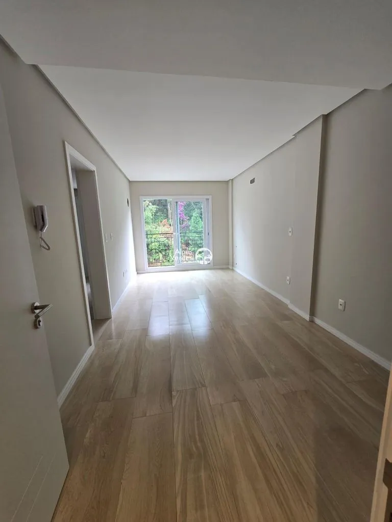 Imagem Vende-se Apartamento 1 suite em Canela a 2 minutos da Catedral de Pedra