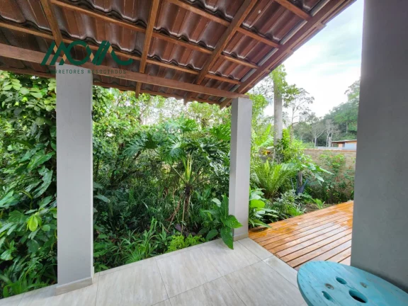 Imagem Casa no Balneário Princesa do Mar - em Itapoá, 3 quartos sendo 01 suíte