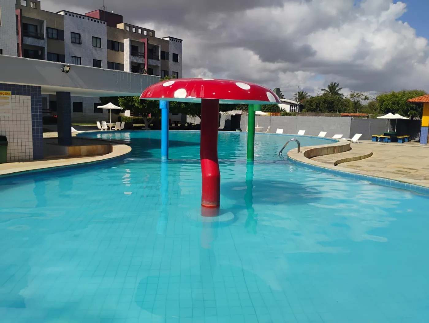 Imagem Apartamento para Venda em Caucaia, Cumbuco, 2 dormitórios, 1 suíte, 2 banheiros, 1 vaga