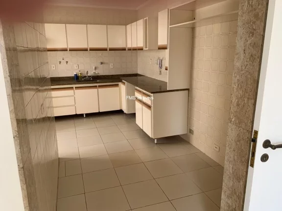 Imagem Apartamento no Jardim Paulista: 3 Quartos, 3 Suítes, 1 Sala, 3 Vagas de Garagem e 198m²