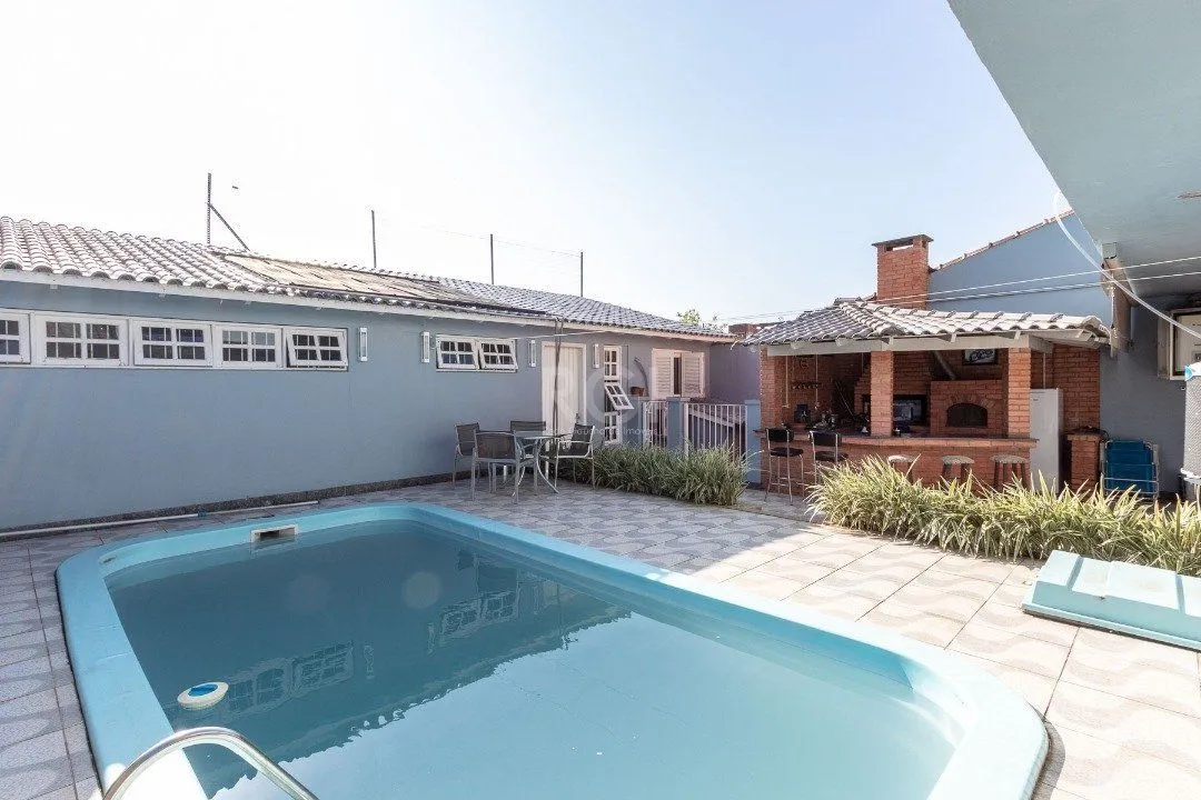 Imagem Casa para Venda - 256.5m², 3 dormitórios, sendo 1 suites, 2 vagas - Espirito Santo