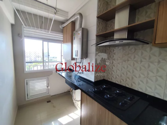 Imagem Apartamento à venda, 63m², 2 quartos, 1 suite, varanda, piscina, área verde por R$681.000,00 no Marapé em Santos
