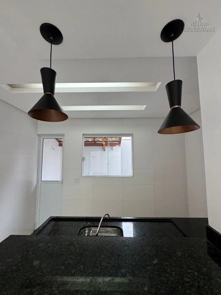 Imagem Casa de Condomínio - SOBRADO - BAIRRO MARACANÃ