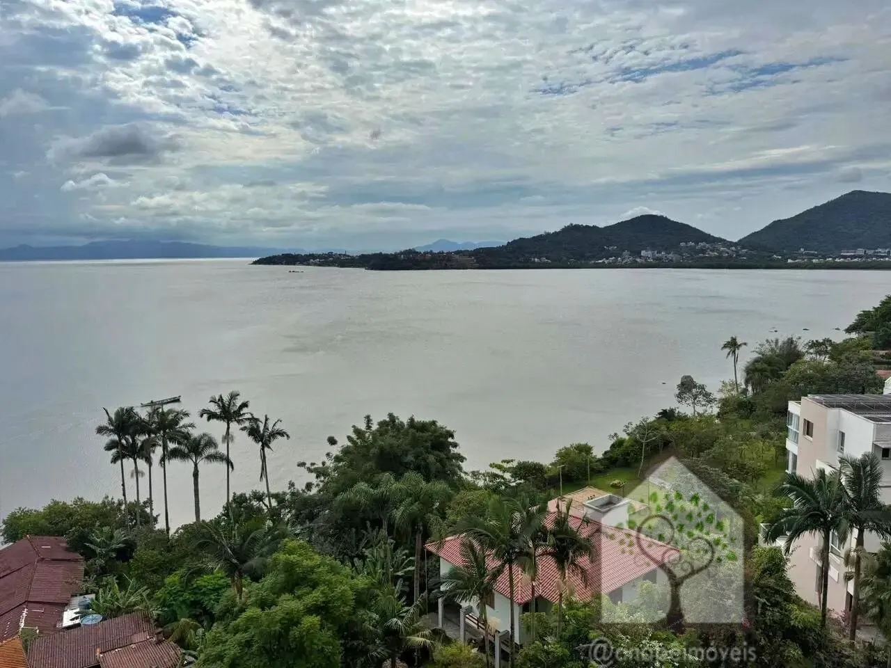 Imagem Apartamento Alto Padrão à Venda no João Paulo | Vista Mar, 3 Suítes e 3 Vagas