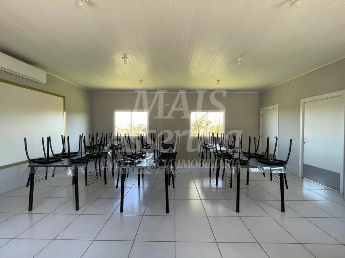 Imagem Excelente apartamento à venda - 3 Dormitórios, semi mobiliado e com sacada!