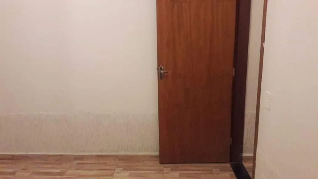 Imagem Casa a Venda em Jardim Ipanema com 2 Quartos e Garagem para 2 Carros
