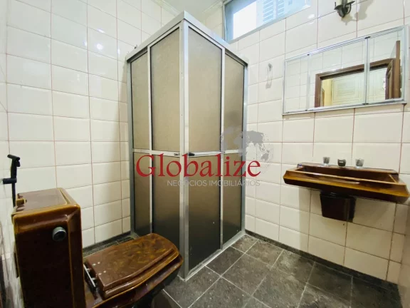 Imagem Lindo apartamento com 2 dormitórios no José Menino na quadra da praia no primeiro andar por R$ 586.000,00.