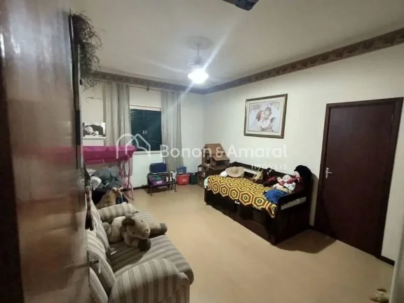 Imagem Linda casa residencial à venda no Taquaral em Campinas - SP. 

Casa térrea com piso em mármore e ...