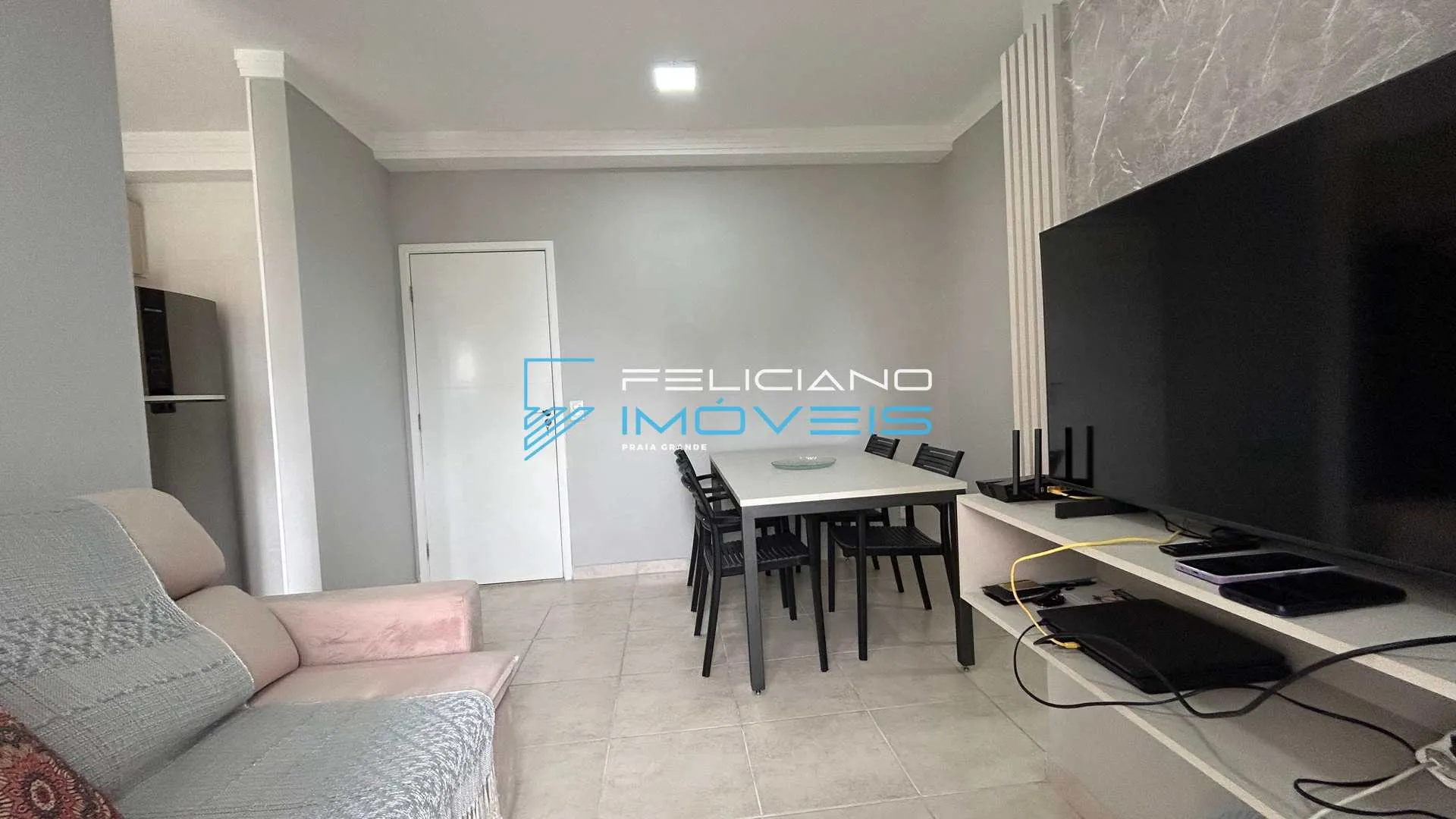 Imagem Apartamento com 2 quartos, Ocian, Praia Grande - R$ 340 mil, Cod: 7050