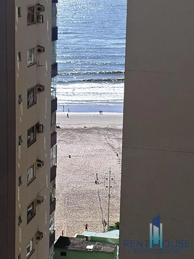 Imagem Apartamento Quadra Mar para Venda em Balneário Camboriú, CENTRO, 3 dormitórios, 1 suíte, 2 banheiros, 2 vagas