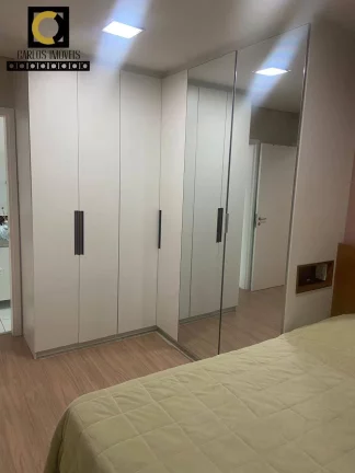 Imagem Apartamento de 3 dorm. com sacada em vidros e rico em armários planejados