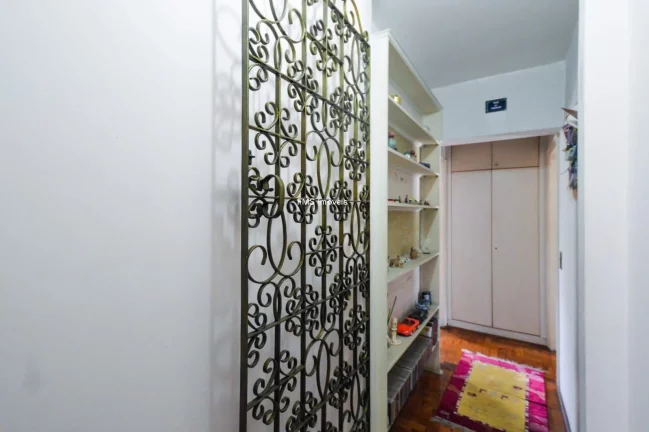 Imagem Apartamento de alto padrão com 3 quartos e 3 suítes na Bela Vista, São Paulo-SP: 134m² e vaga de garagem!