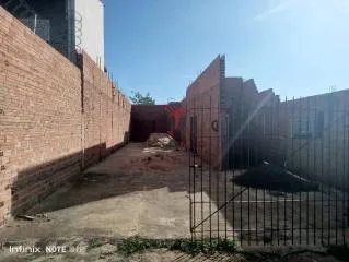Imagem TERRENO COM CONSTRUÇÃO PARA BARRACÃO