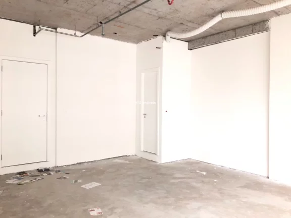 Imagem Sala Comercial de Alto Padrão em Condomínio na Consolação - São Paulo-SP: 1 Sala, 1 Banheiro, 1 Vaga de Garagem, 34,00 m²!