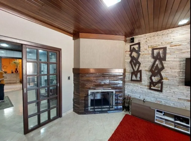 Imagem Casa para Venda - 198m², 2 dormitórios, 2 vagas - Belém Novo