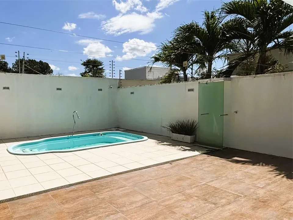 Foto do imóvel: Casa de Condomínio com 3 Quartos à Venda, 146 m² em Avenida Santos Dumont, nº 200. Tarumã, Manaus - AM