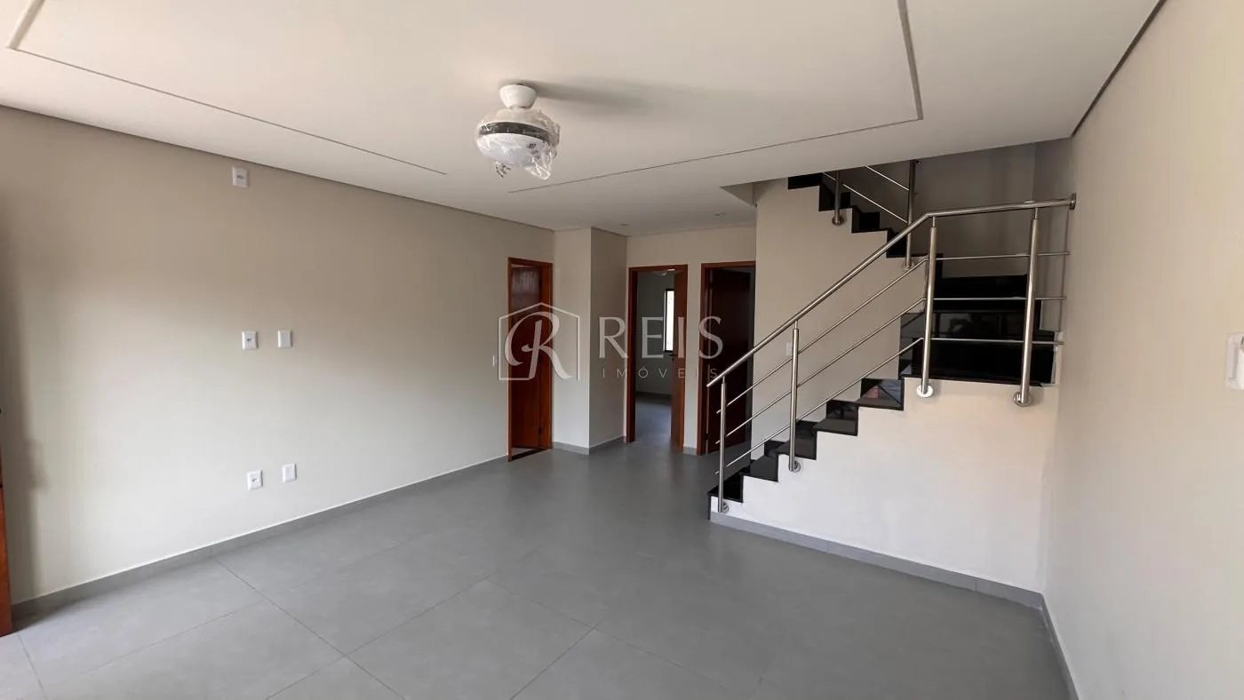 Imagem Casa para Venda em Rio das Ostras, Atlântica, 3 dormitórios, 2 suítes, 3 banheiros, 2 vagas