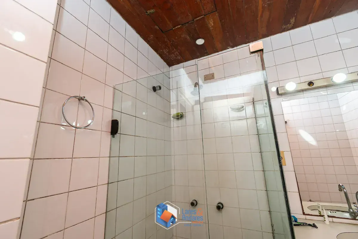 Imagem Casa para venda em Cidade Jardim com 3 quartos, sendo 1 suíte, 450m²