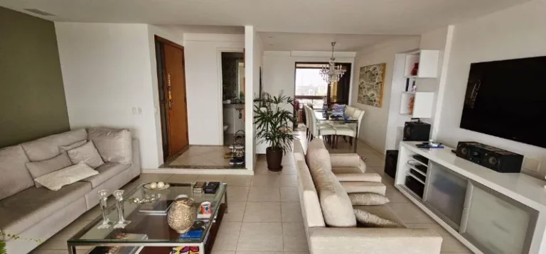 Imagem A 5ª Avenida Imóveis selecionou esse belíssimo apt. no Mansão Giovanni Bellini, Jardim Apipema: 3/4, suite + Gabinete 162m² + 3 garagens + Lazer