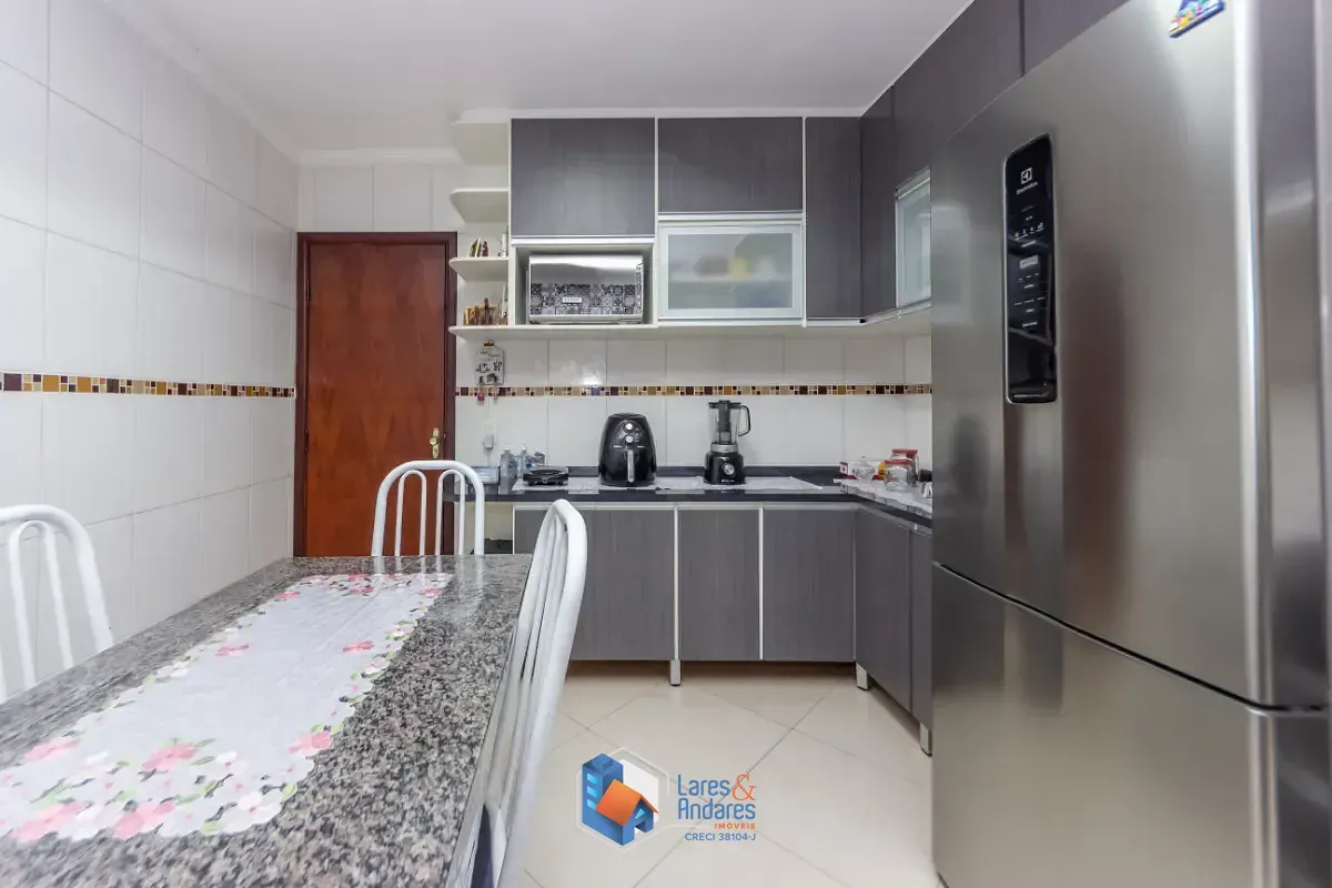 Imagem Sobrado para venda em Jardim Vivan com 2 quartos, 75m²