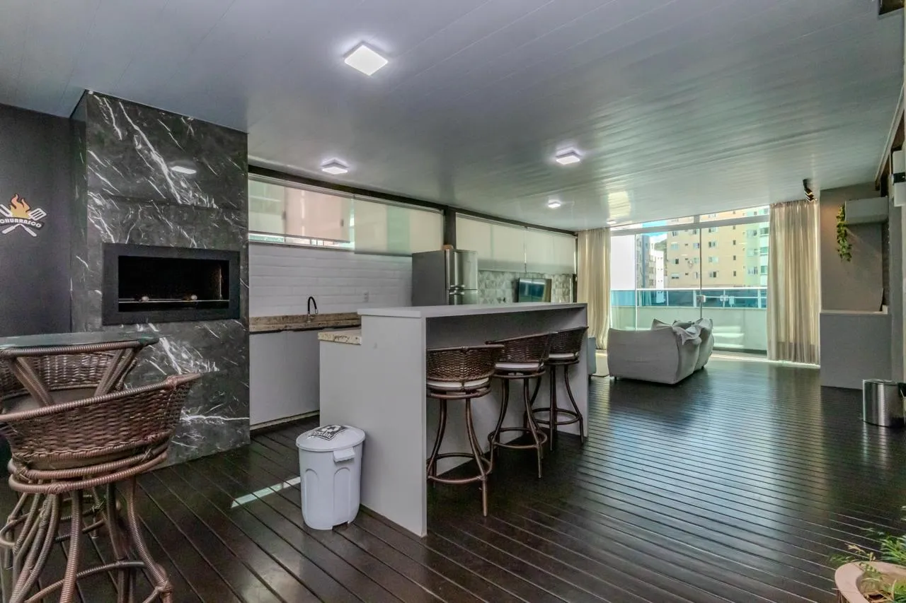 Imagem Apartamento à venda com 182m2 por R$ 2.500.000,00