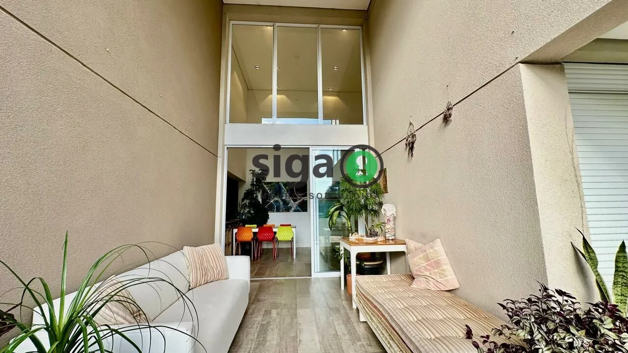 Imagem Apartamento à venda com pé direito duplo, 3 quartos e 148m2 no Panamby