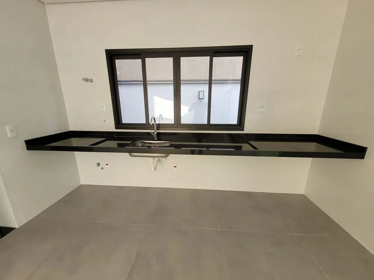 Imagem Imperdível casa em condomínio à venda no Parque Ibiti Reserva, Sorocaba-SP: 3 quartos, 3 suítes, 2 salas, 5 banheiros, 4 vagas, 218m²!