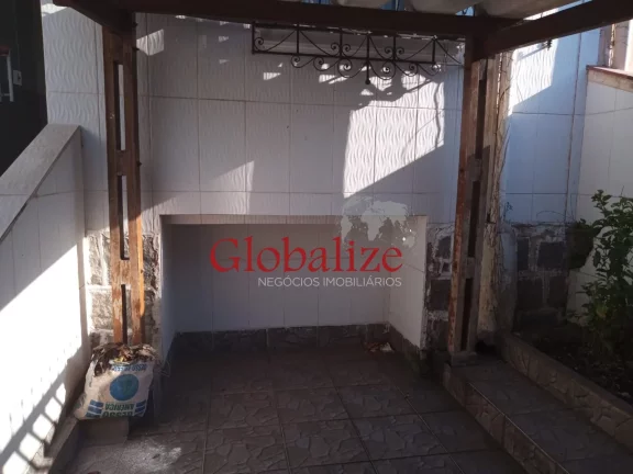 Imagem SOBRADO 3 DORMITÓRIOS BEM LOCALIZADO, VILA BELMIRO EM SANTOS R$ 680,000.00