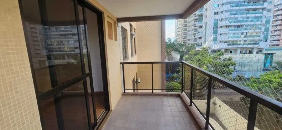 Imagem Apartamento a Venda no bairro Recreio dos Bandeirantes - Rio de Janeiro, RJ
