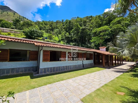 Imagem Casa à venda, 550 m² por R$ 2.400.000,00 - Três Córregos - Teresópolis/RJ