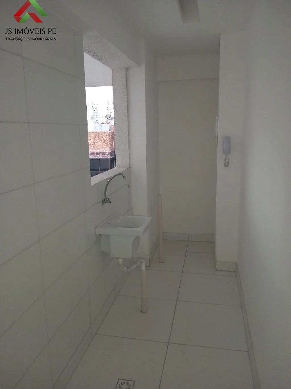 Imagem Excelente Apartamento para Locação em Piedade, Jaboatão dos Guararapes-PE: 3 Quartos, 1 Suíte, 2 Banheiros, 2 Vagas, 70m²!