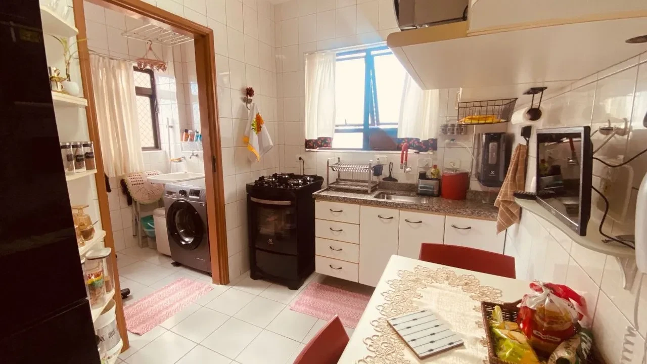 Imagem Apartamento com 2 Quartos à Venda, 89 m² em Ponta da Praia - Santos