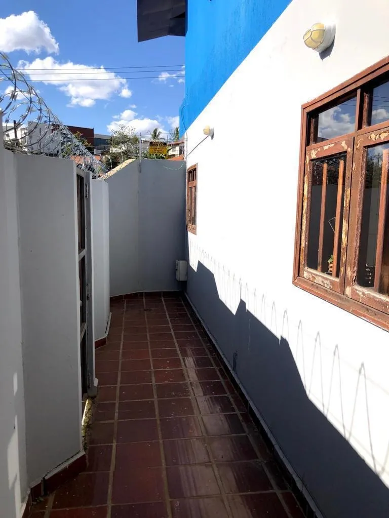 Imagem Prédio Comercial na melhor região da cidade e no segundo melhor corredor do Campolim de esquina