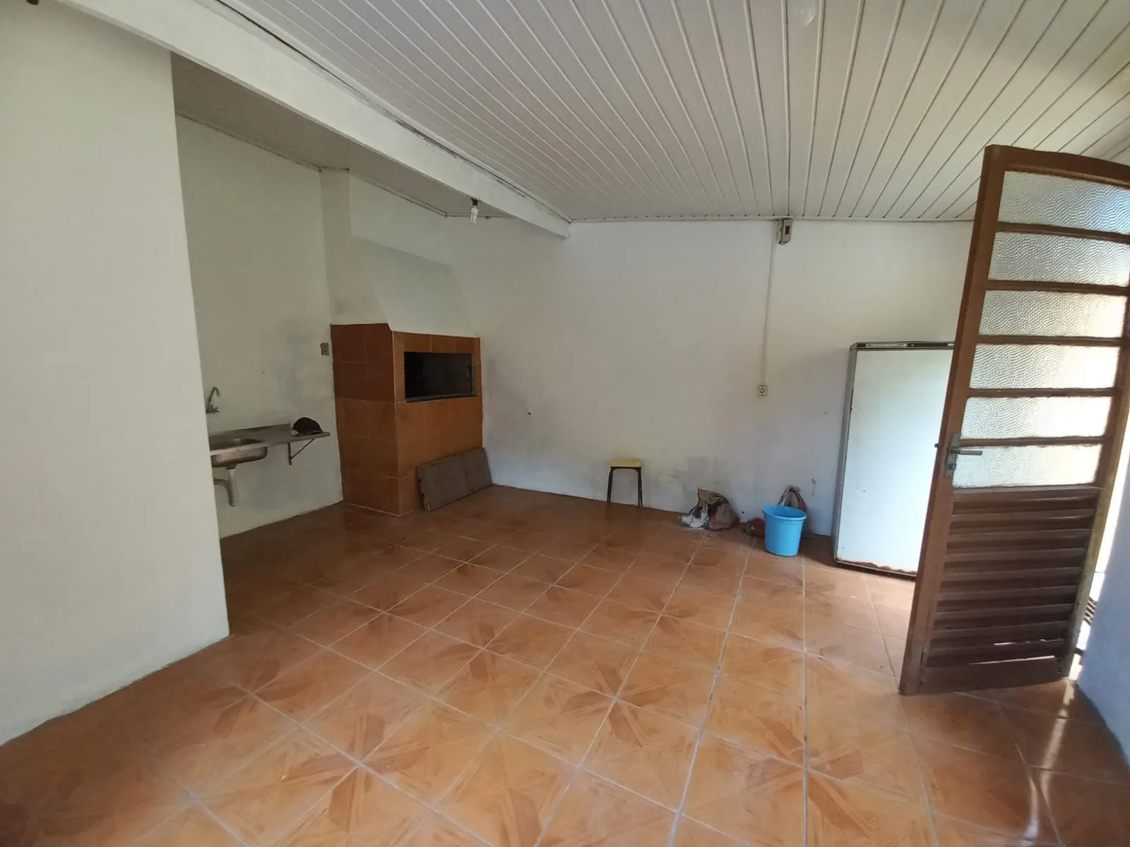 Imagem Casa à venda em Viamão, Centro - 363.6m² - Piscina, Churrasqueira, Closet, Lareira...