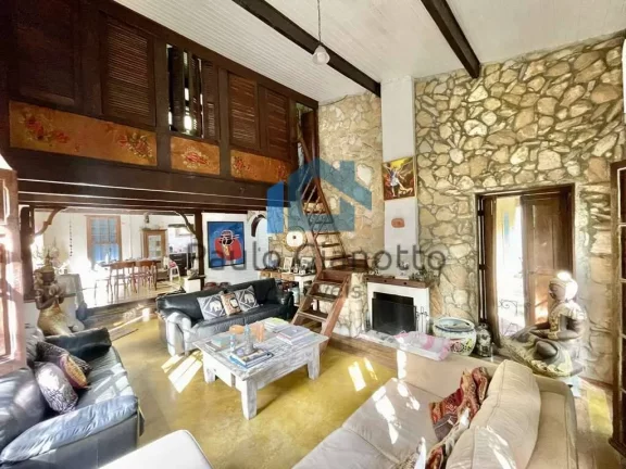 Imagem Casa em Condomínio na Região da Granja Viana