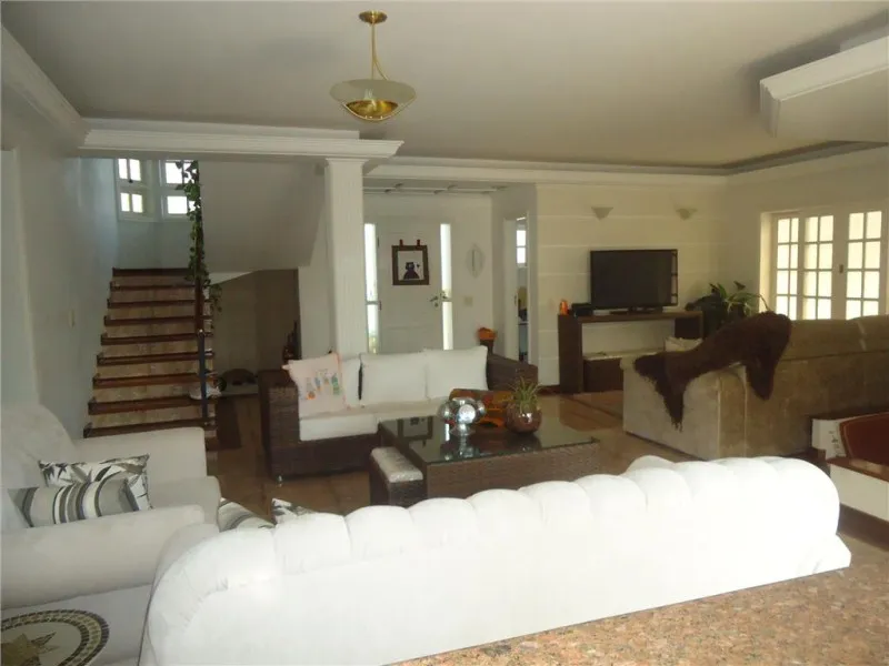 Imagem Imperdível oportunidade: Casa em condomínio de luxo na Colinas dos Álamos, Valinhos-SP - 3 quartos, 3 suítes, 540m².