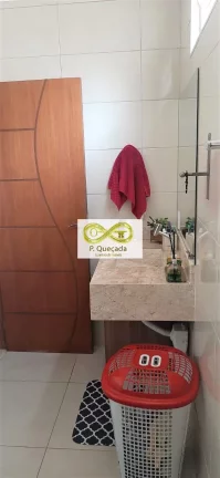 Imagem EXCELENTE CASA COM 229m² CONSTRUIDA COM TERRENO 258m²