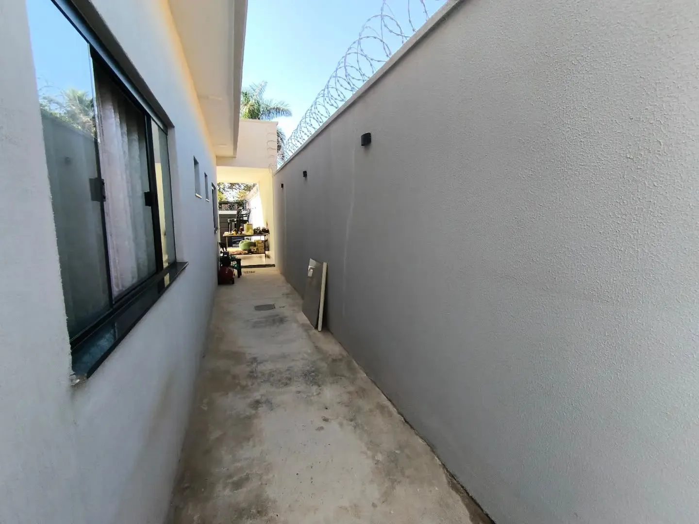 Imagem Casa 2/4 C Suite Sozinha No Lote No Jardim Dos Buritis