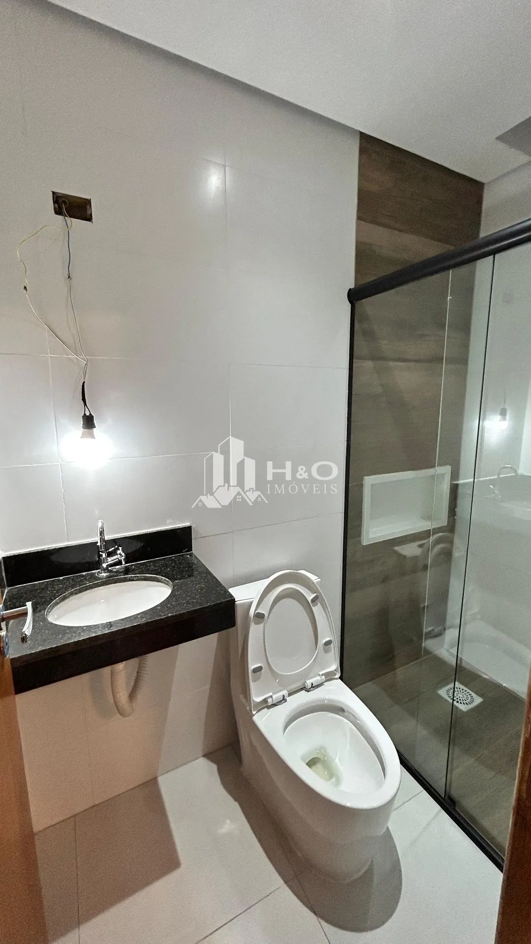 Imagem Sobrado Novo com 3 Suítes e Área Gourmet à Venda na Cidade Líder