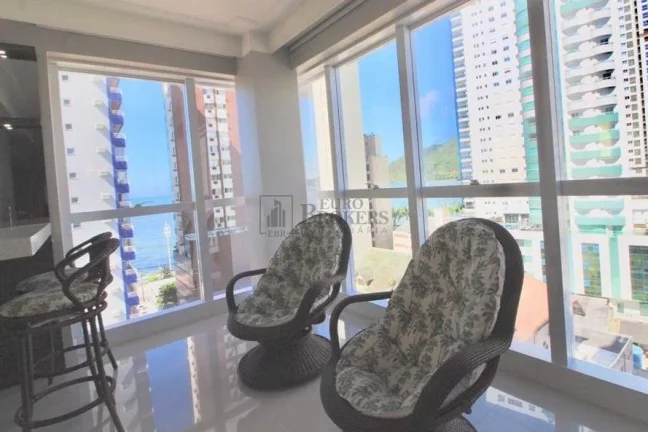 Imagem Ótimo apartamento quadra mar em Balneário Camboriú.