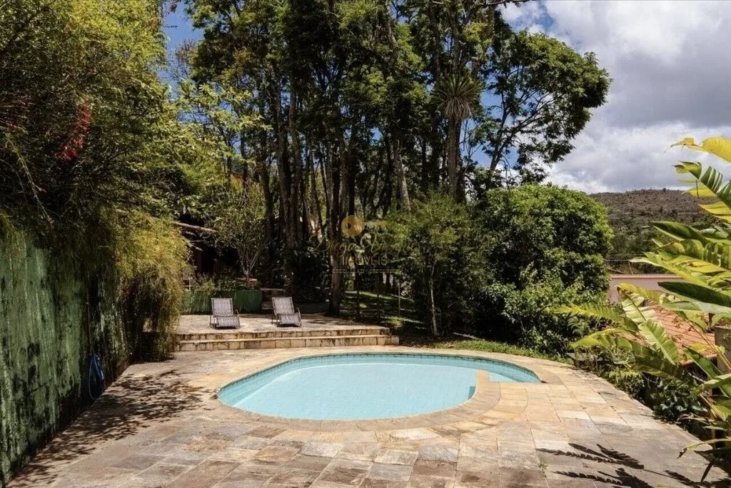 Imagem Casa para Venda em Teresópolis / RJ no bairro Albuquerque
