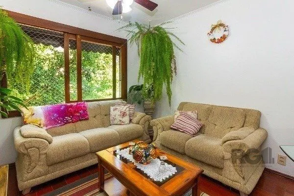 Imagem Cobertura para Venda - 100.94m², 3 dormitórios, sendo 1 suites, 2 vagas - Petrópolis